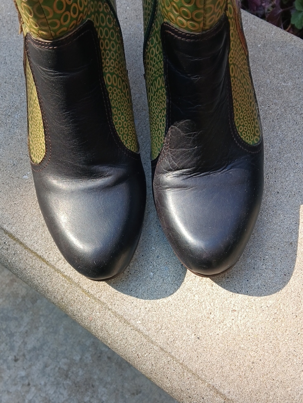 L'Artiste by Spring Step "Dramatic" Floral Leather Ankle Boots. Sz40(9) - Picture 2 of 14